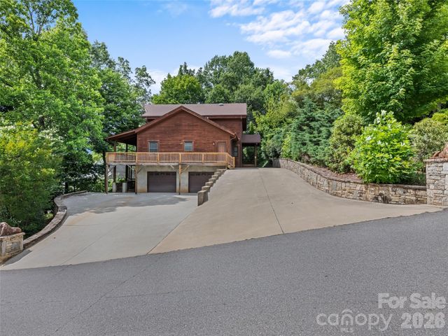 20 Sarah Court, Lake Junaluska, NC 28745