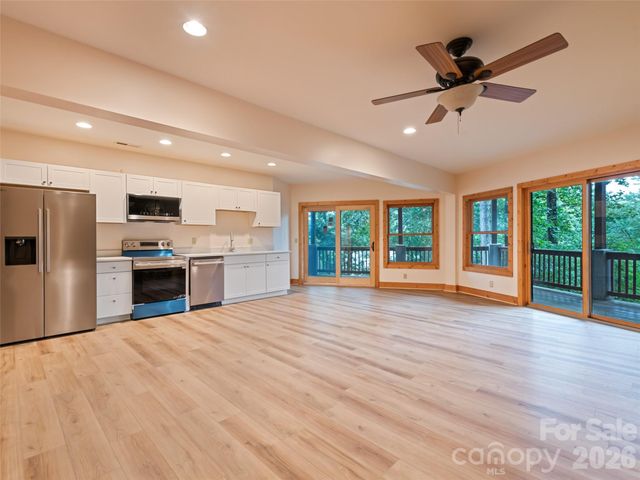 20 Sarah Court, Lake Junaluska, NC 28745