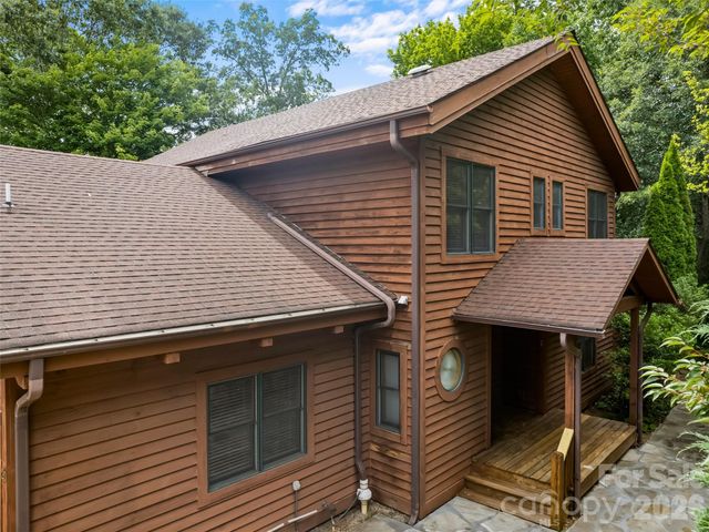20 Sarah Court, Lake Junaluska, NC 28745