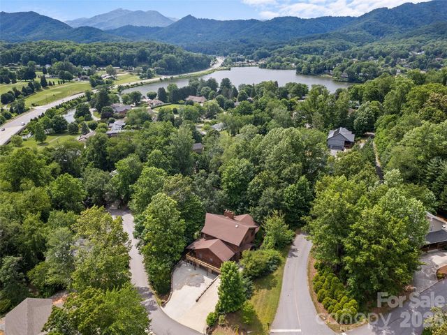 20 Sarah Court, Lake Junaluska, NC 28745