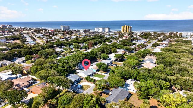 800 E 9th Avenue, New Smyrna Beach, FL 32169