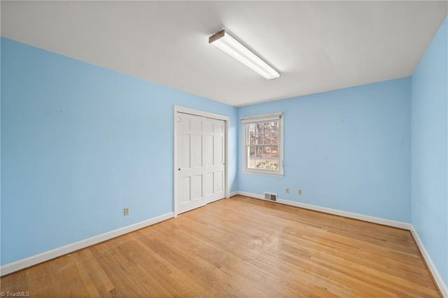 813 Country Lane, Winston-salem, NC 27107