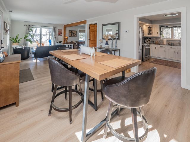 20070 Parkway Avenue, Three Rivers, MI 49093