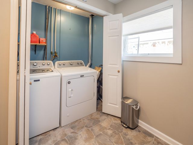 20070 Parkway Avenue, Three Rivers, MI 49093