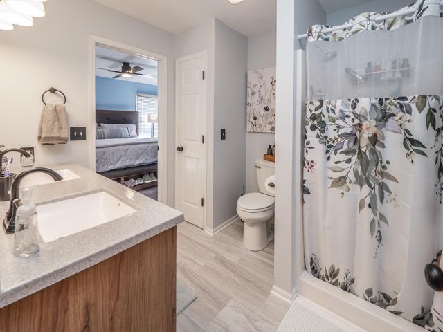 20070 Parkway Avenue, Three Rivers, MI 49093