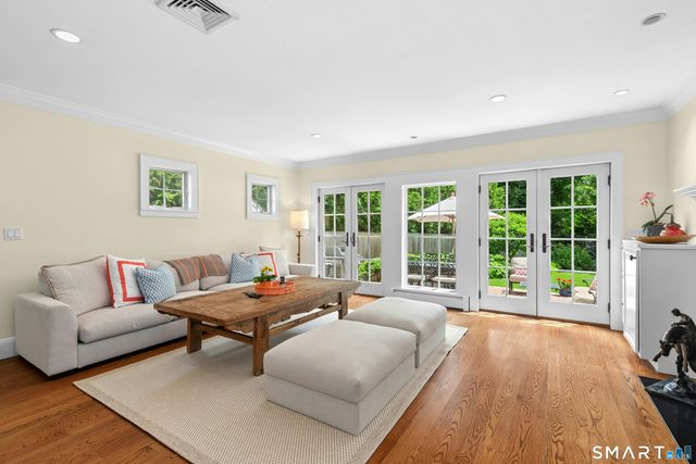 36 Mortimer Street, New Canaan, CT 06840