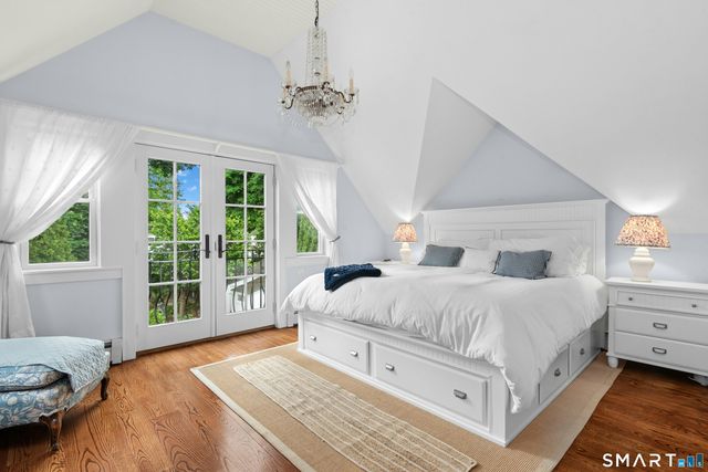 36 Mortimer Street, New Canaan, CT 06840
