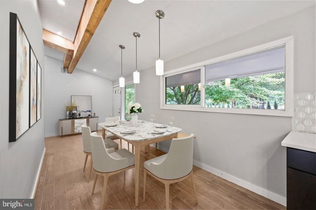 1004 MERCER RD, Princeton, NJ 08540