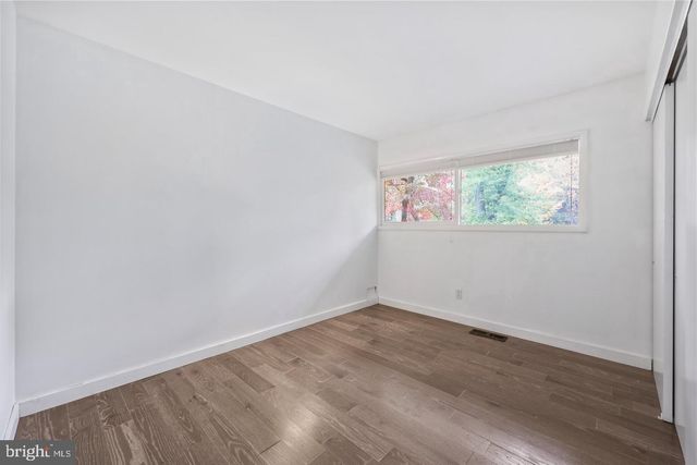 1004 MERCER RD, Princeton, NJ 08540