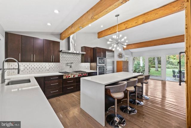 1004 MERCER RD, Princeton, NJ 08540