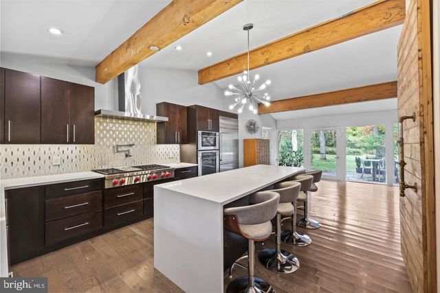 1004 MERCER RD, Princeton, NJ 08540