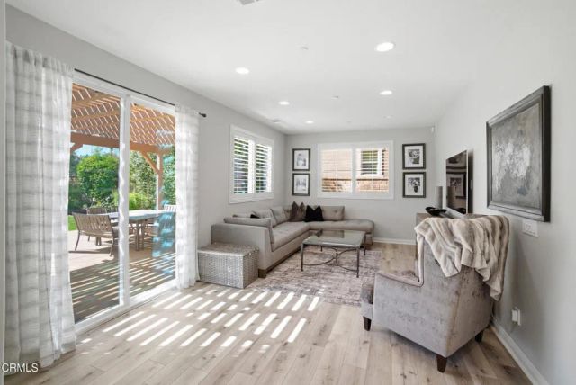 687 Sage Brook Court, Camarillo, CA 93010