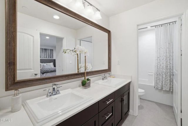 687 Sage Brook Court, Camarillo, CA 93010