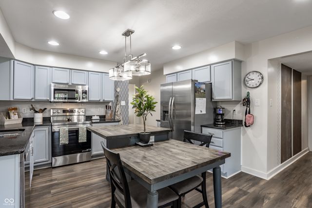 8625 Providence Drive, Fishers, IN 46038