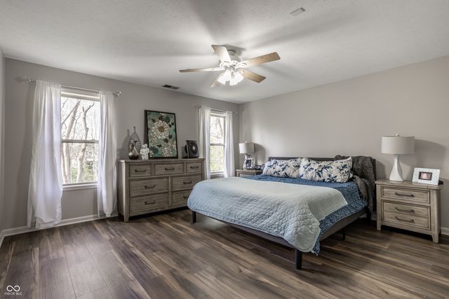 8625 Providence Drive, Fishers, IN 46038