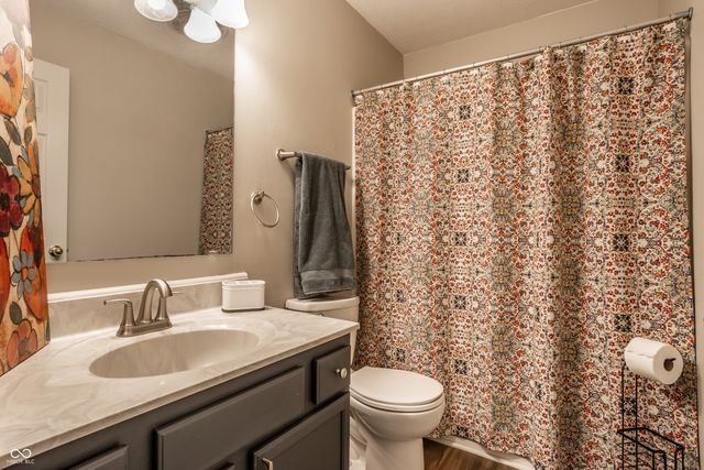 8625 Providence Drive, Fishers, IN 46038