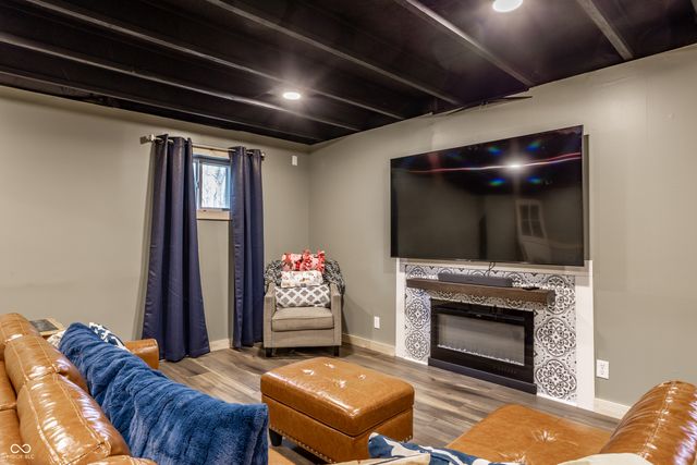 8625 Providence Drive, Fishers, IN 46038