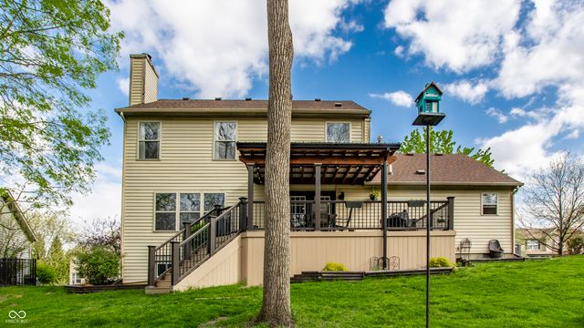 8625 Providence Drive, Fishers, IN 46038
