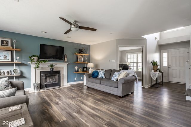 8625 Providence Drive, Fishers, IN 46038