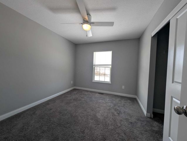 800 Avebury Drive, Pickerington, OH 43147