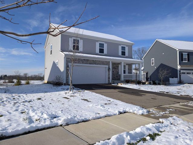 800 Avebury Drive, Pickerington, OH 43147
