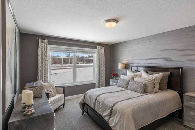 21733 Lilac Drive, Farmington, MN 55024