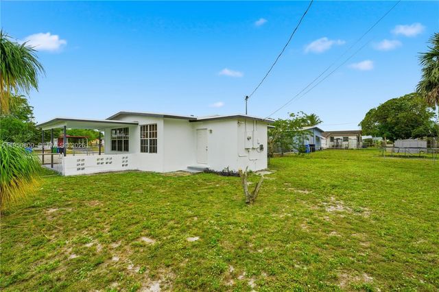1731 NW 26th Ave, Fort Lauderdale, FL 33311