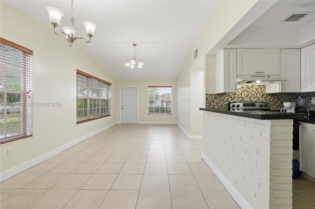 1731 NW 26th Ave, Fort Lauderdale, FL 33311