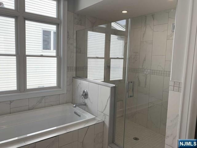 526 Glen Avenue A, Palisades Park, NJ 07650