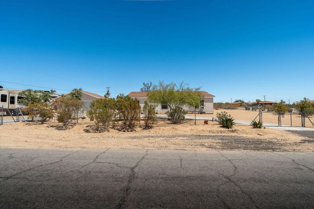 4634 Avenida La Manana, Joshua Tree, CA 92252