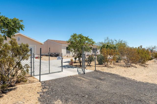 4634 Avenida La Manana, Joshua Tree, CA 92252