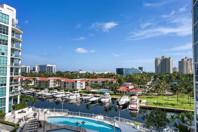 3131 NE 188th St 2-705, Aventura, FL 33180