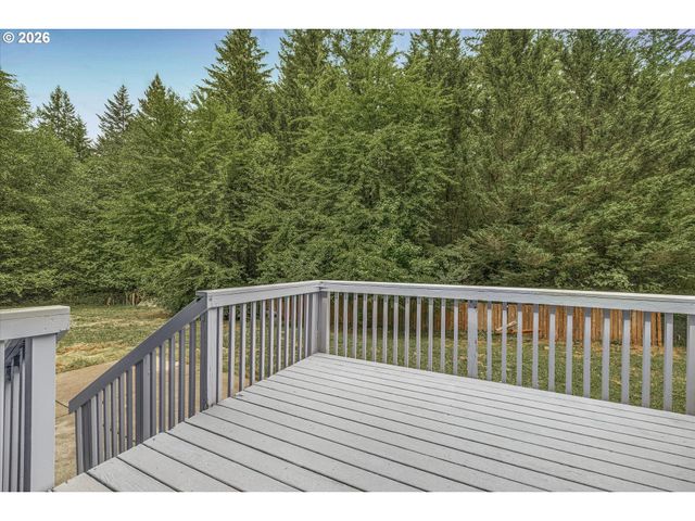 21804 Se SHADE TREE Ln, Sandy, OR 97055