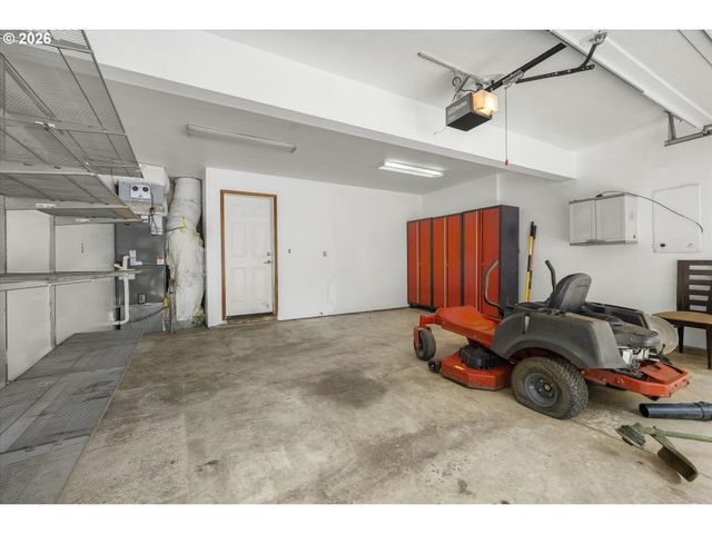21804 Se SHADE TREE Ln, Sandy, OR 97055