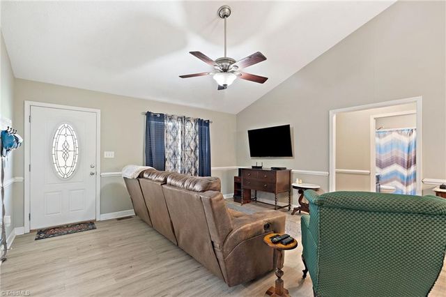 768 Nat Conrad Road, Lexington, NC 27292