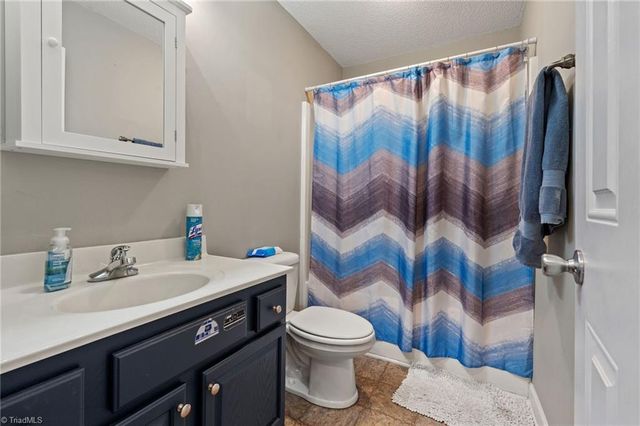 768 Nat Conrad Road, Lexington, NC 27292