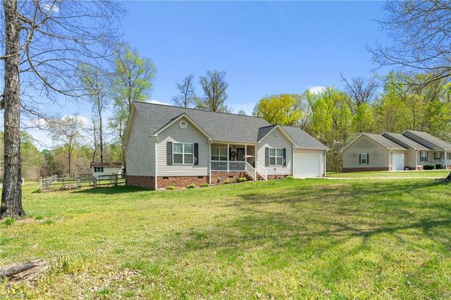 768 Nat Conrad Road, Lexington, NC 27292