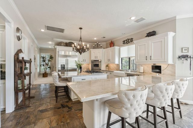 17514 Queenslake Drive, Cypress, TX 77429