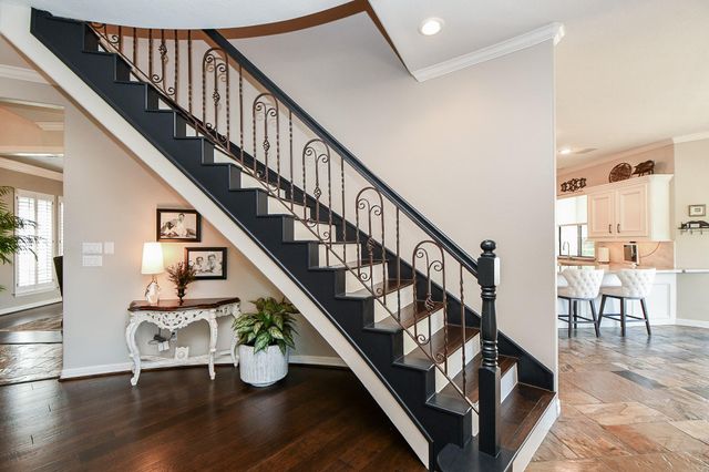 17514 Queenslake Drive, Cypress, TX 77429