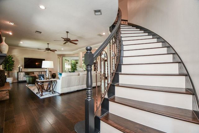 17514 Queenslake Drive, Cypress, TX 77429
