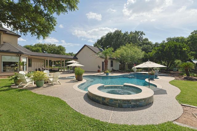 17514 Queenslake Drive, Cypress, TX 77429