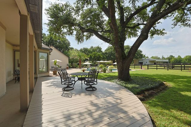 17514 Queenslake Drive, Cypress, TX 77429