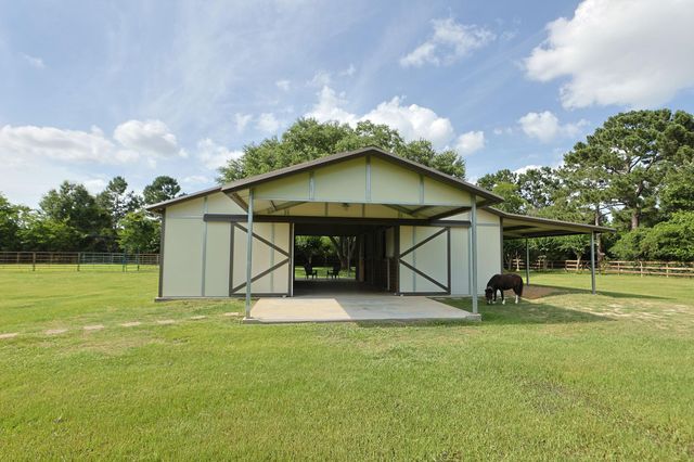 17514 Queenslake Drive, Cypress, TX 77429