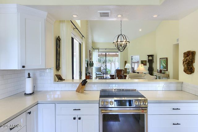 10075 E Turquoise Avenue, Scottsdale, AZ 85258