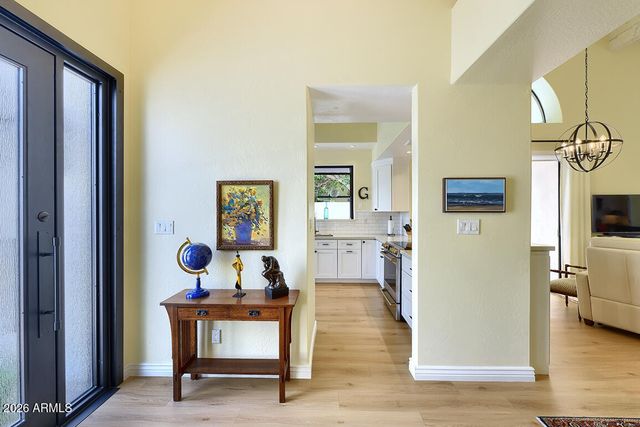 10075 E Turquoise Avenue, Scottsdale, AZ 85258
