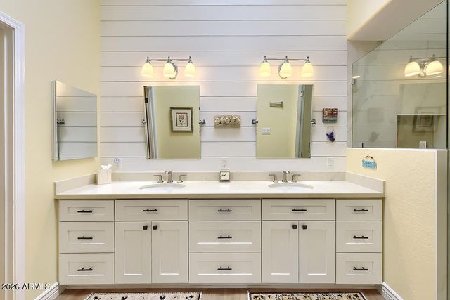 10075 E Turquoise Avenue, Scottsdale, AZ 85258