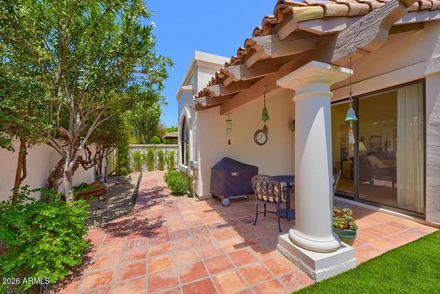 10075 E Turquoise Avenue, Scottsdale, AZ 85258