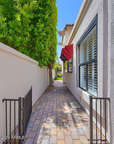 10075 E Turquoise Avenue, Scottsdale, AZ 85258