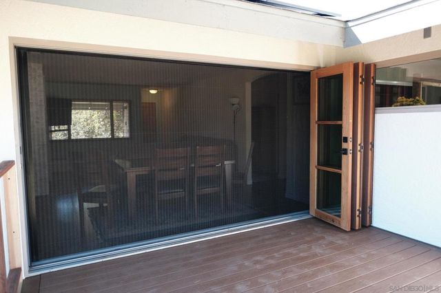 26327 N Broadway, Escondido, CA 92026