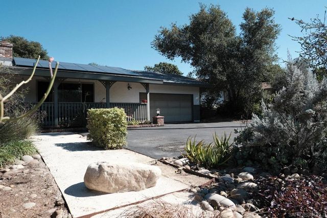 26327 N Broadway, Escondido, CA 92026